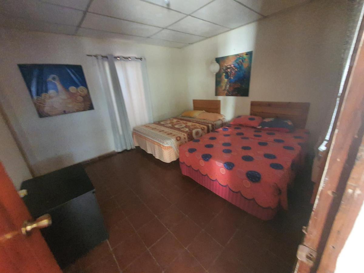 Hostal Club Mochilero La Libertad Dış mekan fotoğraf